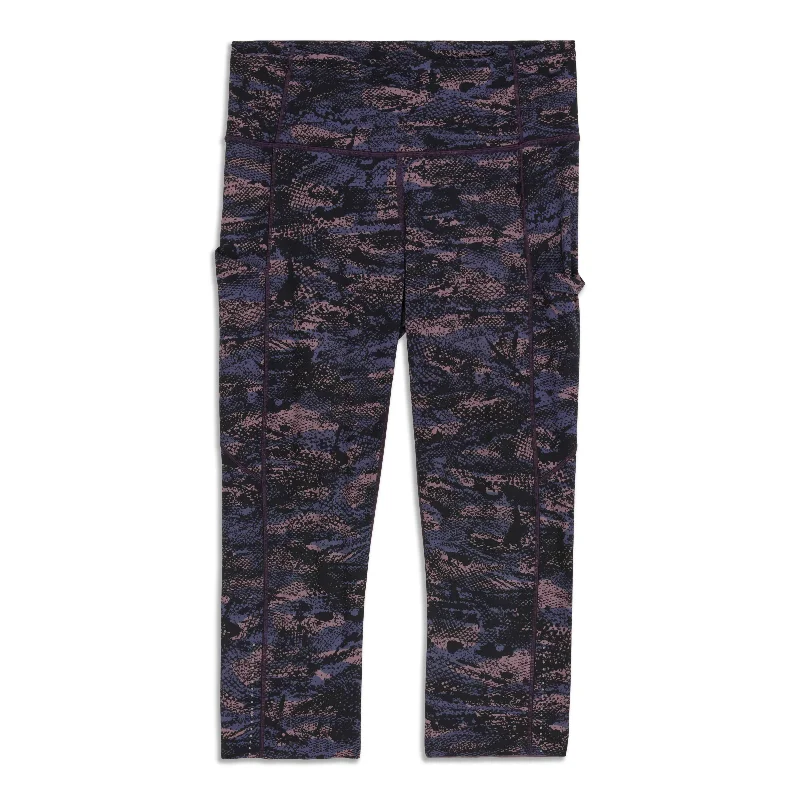 Relaxed Clothing Fast And Free Crop - Resale
