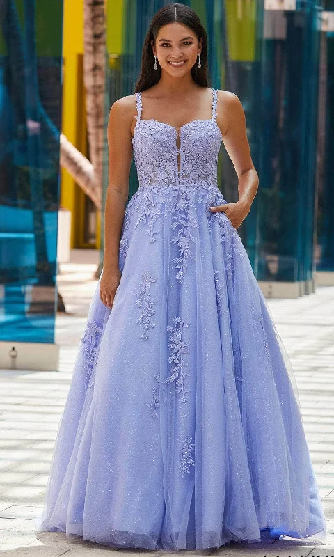 Casual Comfort Amarra 88590 - Lace Appliqued Gown
