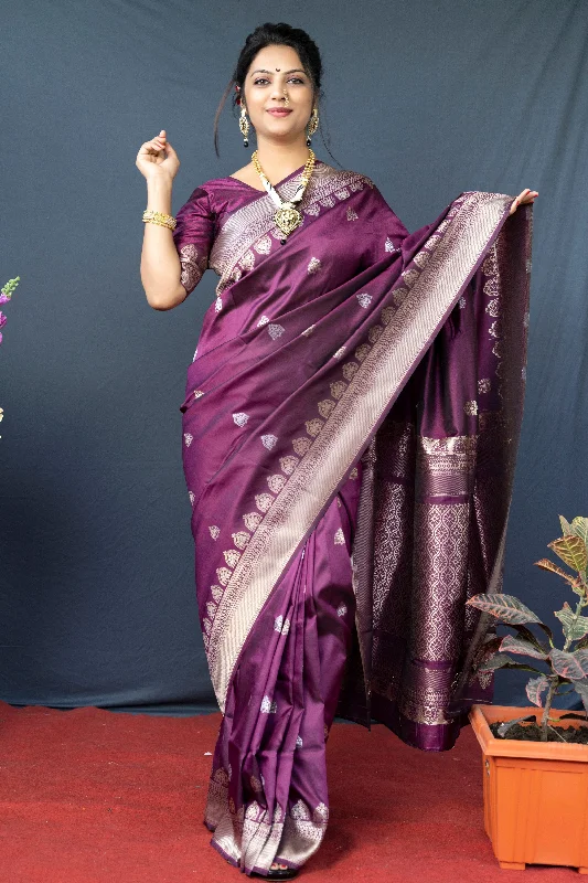 Warm Chic Outfits Women's Wine Woven Banarasi Silk Saree With Blouse  (Saree Blouse Without stitch) - Aastha Fashion