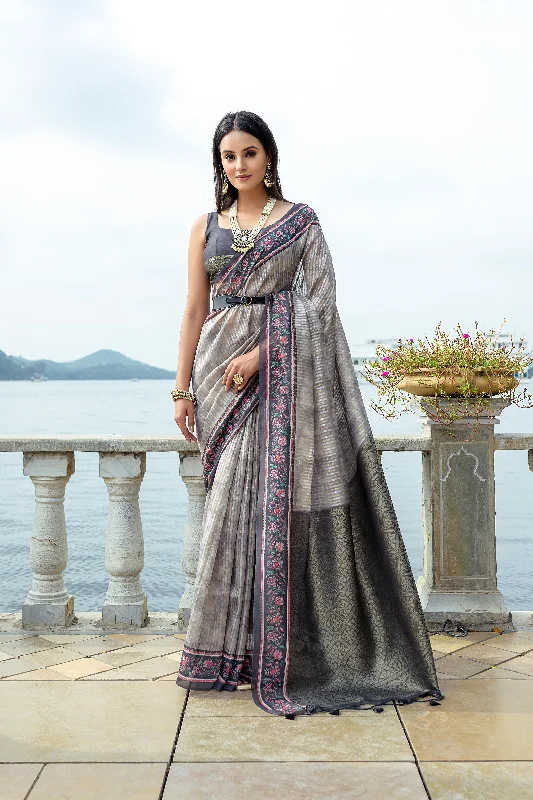 Warm Wear Women's Grey Floral Printed Cotton Silk Saree With Blouse  (Saree Blouse Without stitch) - Aastha Fashion