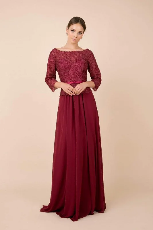 Cozy Outerwear Nox Anabel - M520 Lace Quarter Length Sleeve Bateau A-line Dress