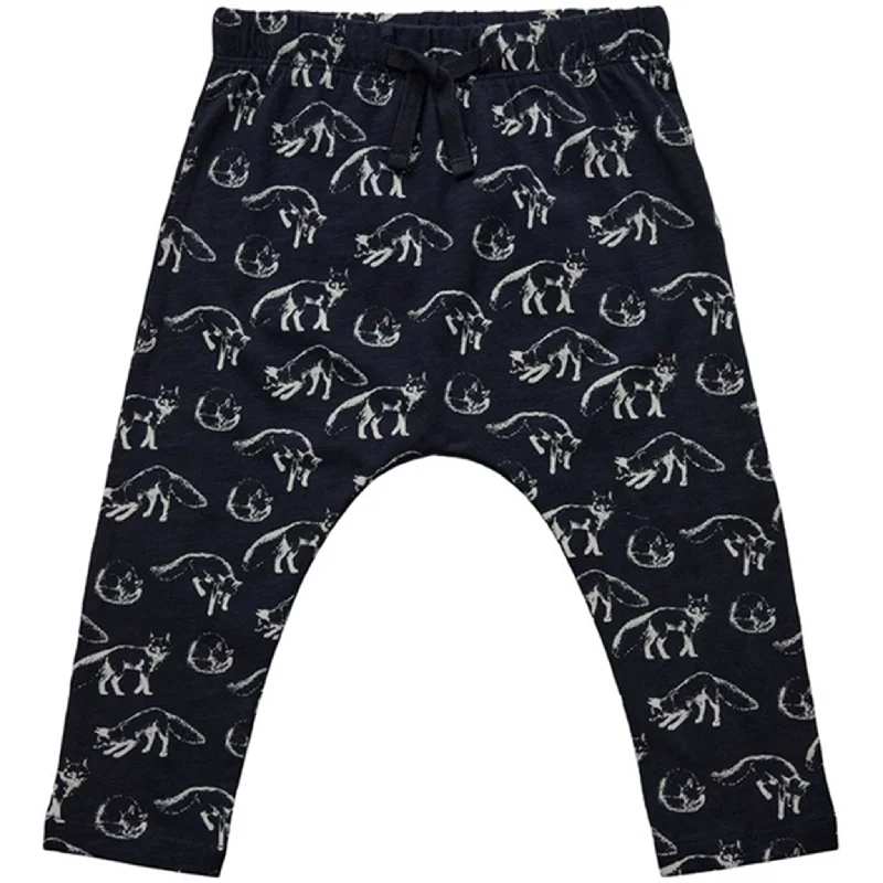 Relaxed Chic Sofie Schnoor Dark Blue Pants