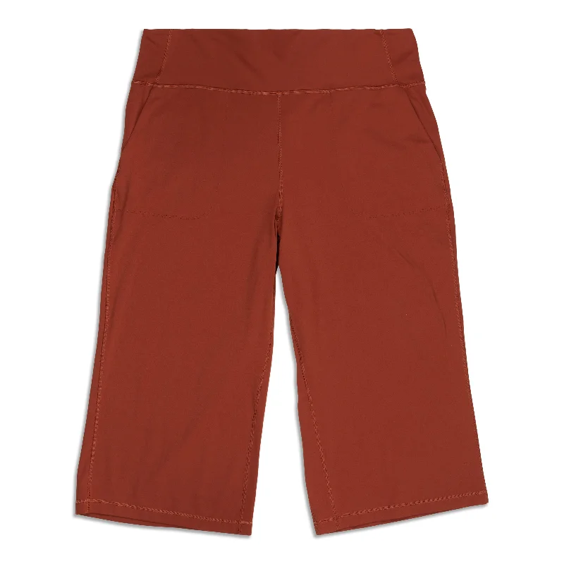 Soft Comfort Wear lululemon Align™ Super-High-Rise Wide Leg Crop - Resale