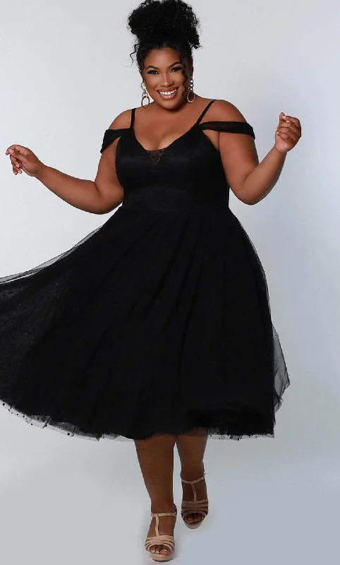 Soft Layers Sydney's Closet CE2208 - Cold Shoulder A-line Knee-Length Dress