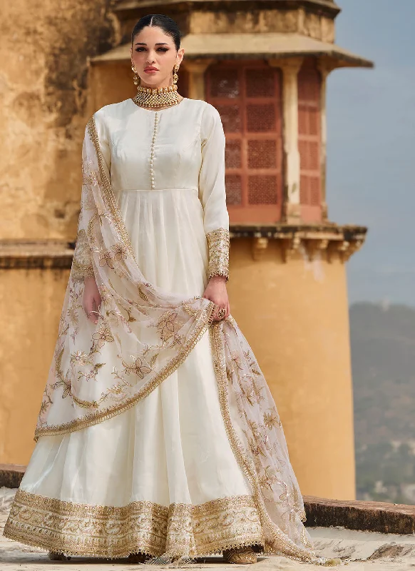 Versatile Casuals White Embroidered Organza Anarkali