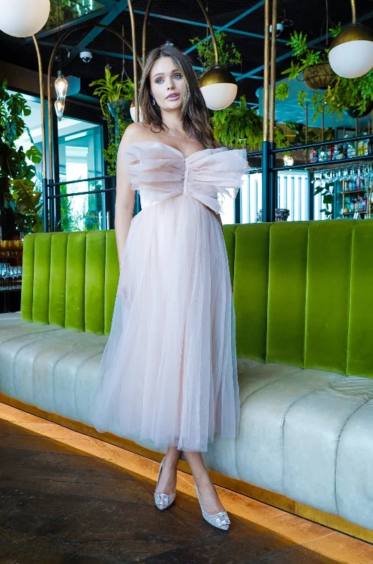 Relaxed Tops Butterfly Nude Tulle Midi Dress