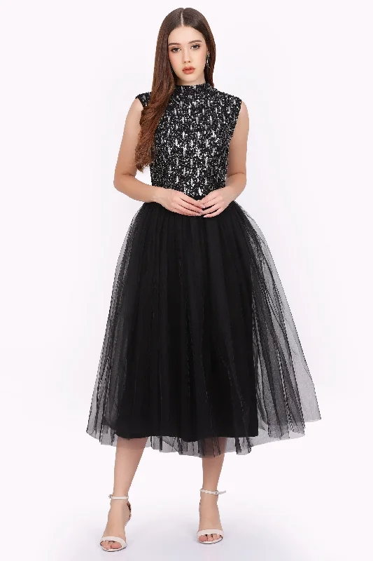 Simple Looks Nanta Black Embellished Midi Dress