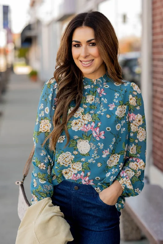 Comfortable Lounge Wear Blossoming Buds Sheer Sleeve Blouse