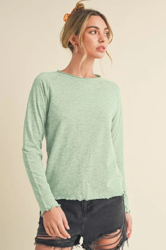 Breezy Comfort Aemi + Co Lettuce Hemline Round Neck Raglan Sleeve T-Shirt