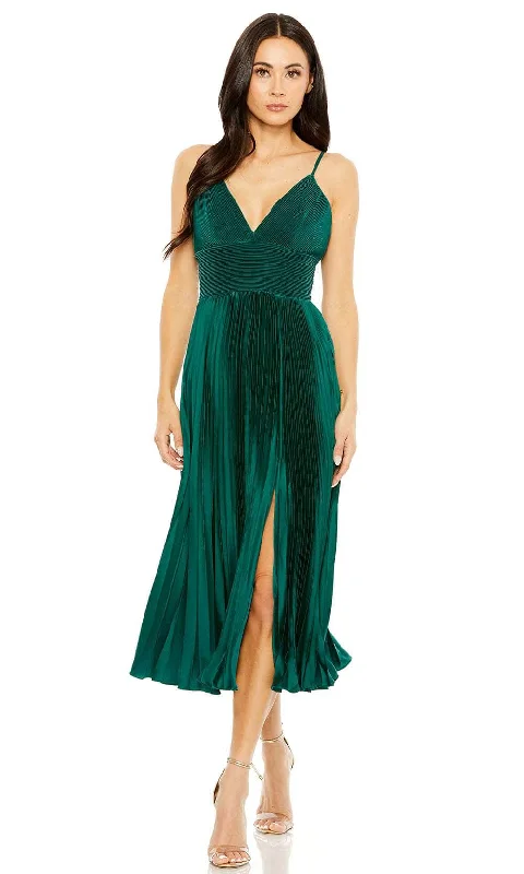 Easy Chic Wear Ieena Duggal 49721 - Spaghetti Strap Pleated Dress