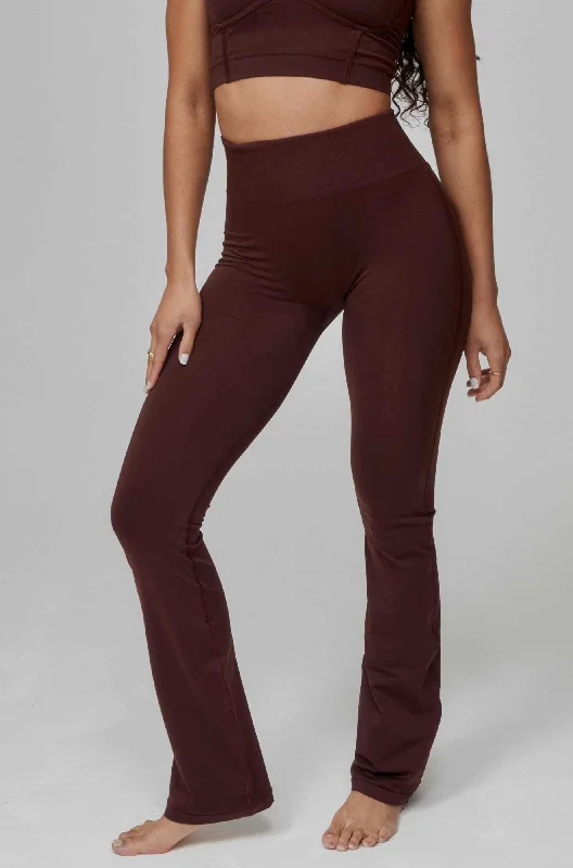 Soft Layers Butterluxe Contour Flared Leggings Full Length - Bitter Chocolate
