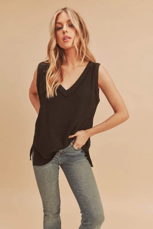 Relaxed Fashion Aemi + Co V-Neck Wide Strap Tank