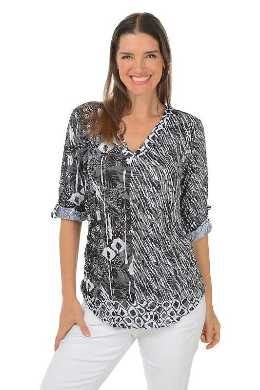 Relaxed Fits Dandelion Seeds V-Neck Crinkle Top