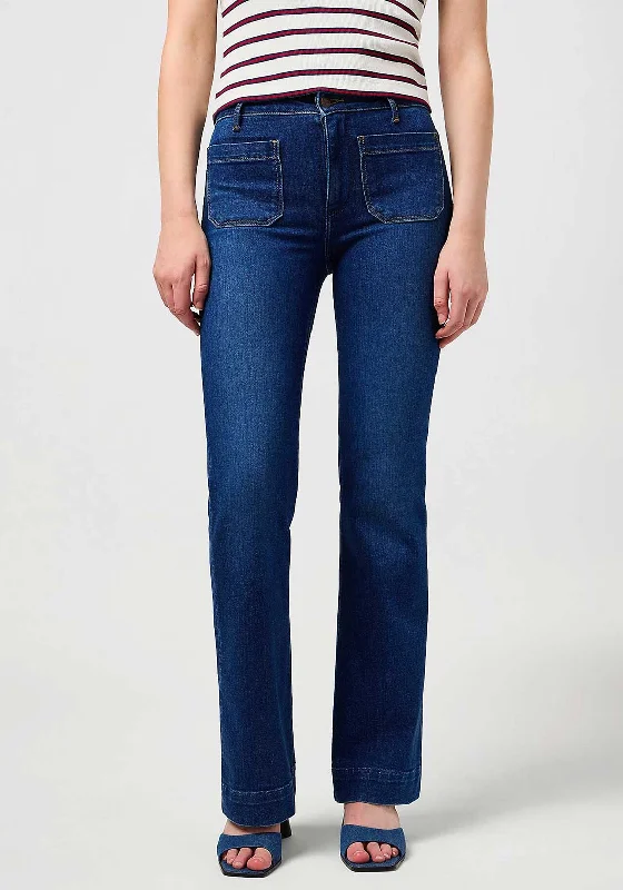 Chic Comfort Wear Wrangler High Rise Pocket Detail Flared Jeans, Medium Blue