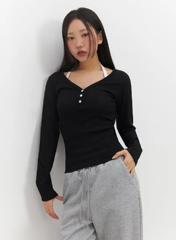 Soft Fabric Looks Buttoned V-Neck Long-Sleeve Top IF510