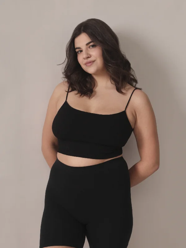 Relaxed Fashion Seamless Cropped Cami in Black