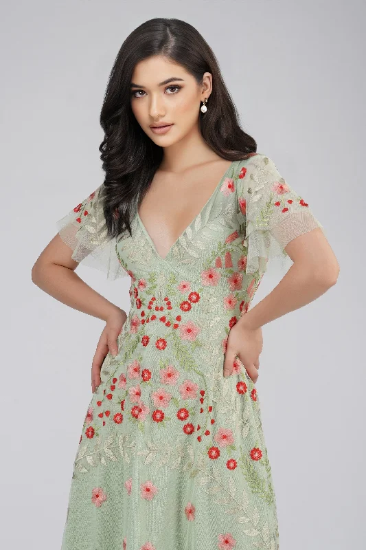 Relaxed Fashion Calla Sage Green Embroidered Dress
