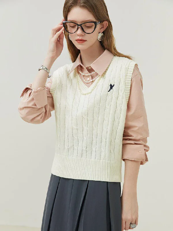 Chic Outfits Old Money Sweater Vest