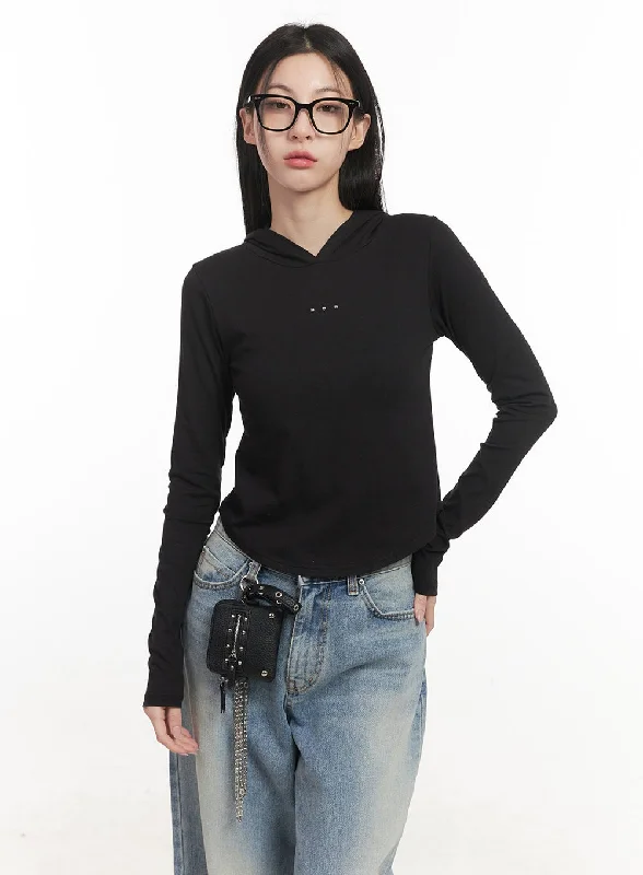 Cozy Essentials Wear Chic Stud Slim-Fit Hoodie CF513