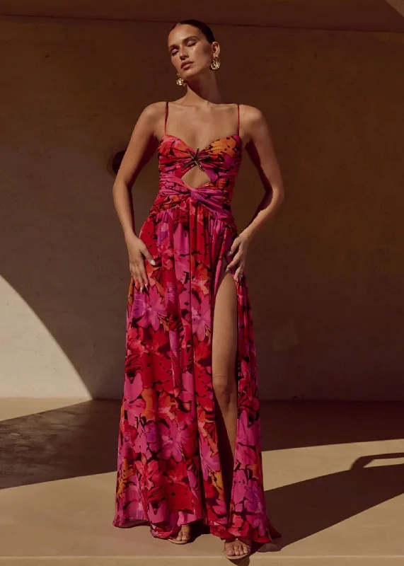 Stylish Casuals Camille Maxi Dress in Romance Print