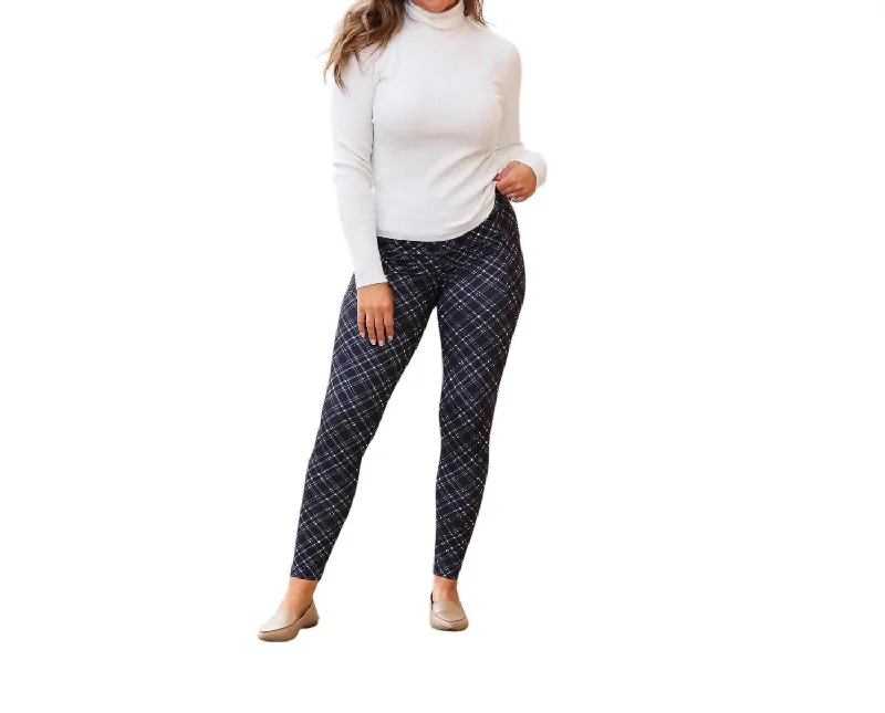 Comfortable Tops Jillian Plaid Leggings In Navy