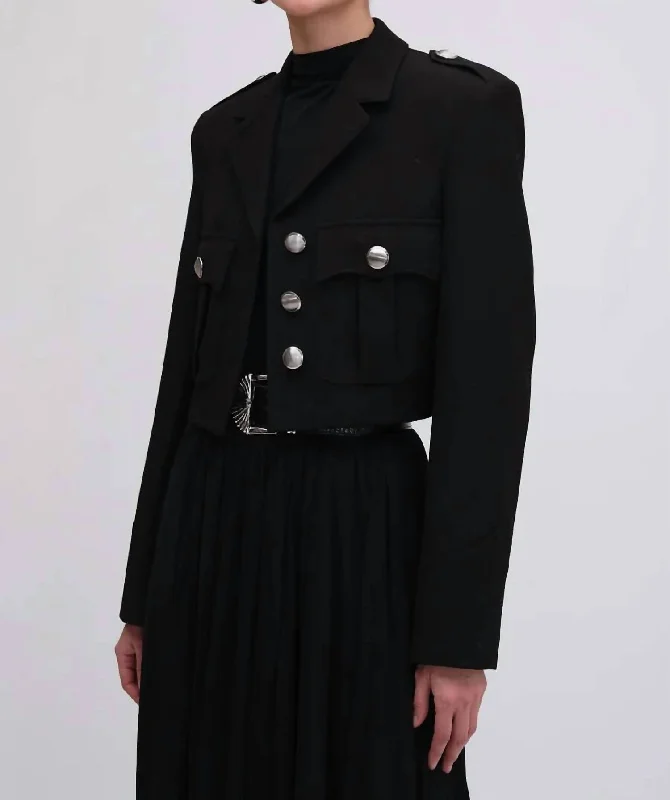Comfortable Chic Genith Blazer In Jet Black