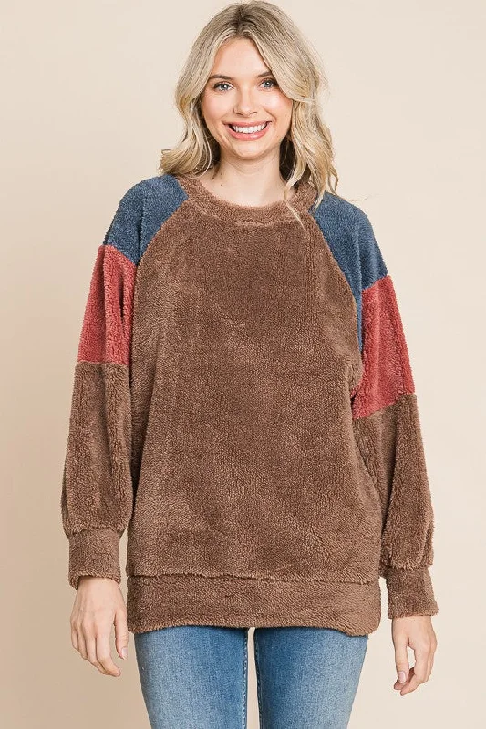 Light Comfort Brown Colorblock Soft Fleece Pullover Sweater