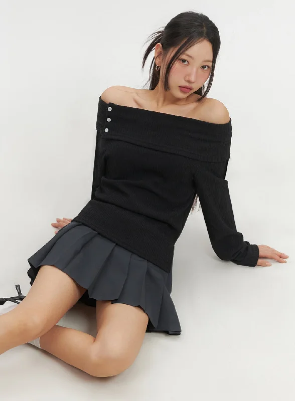 Comfortable Tops Off-Shoulder Buttoned Long-Sleeve Top IF510