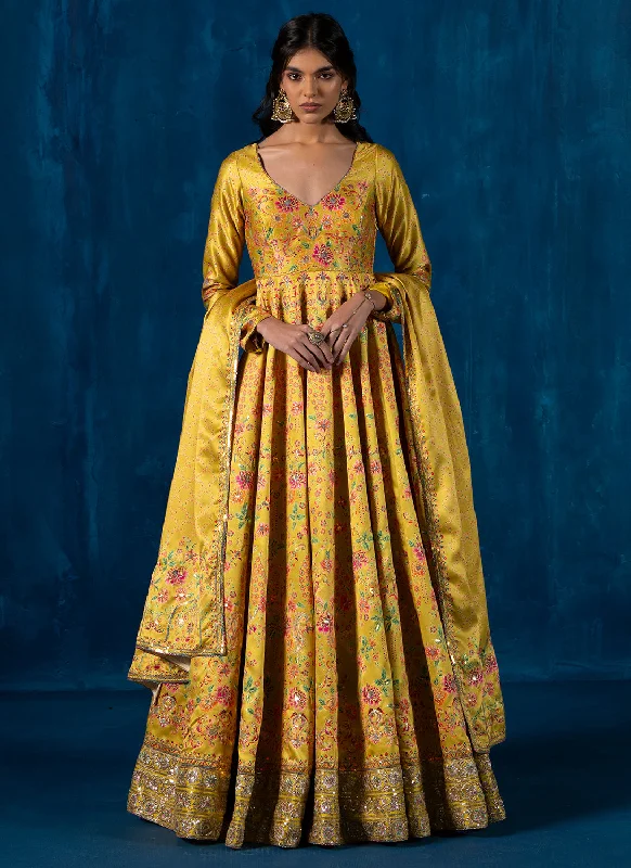 Light Comfort Yellow Embroidered Crepe Silk Anarkali