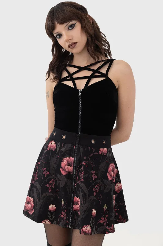 Casual Fit Cottage Chorus Skirt