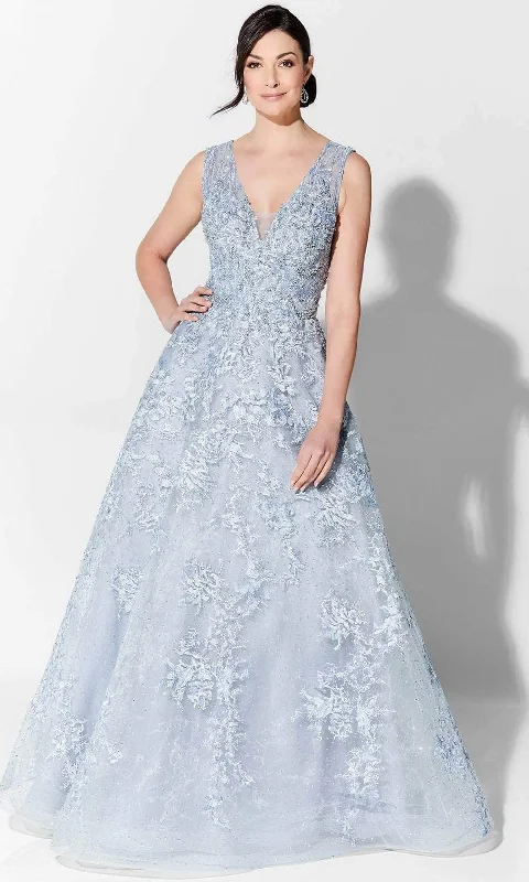 Relaxed Tops Ivonne D 122D67 - V-Neck Embroidered Evening Gown