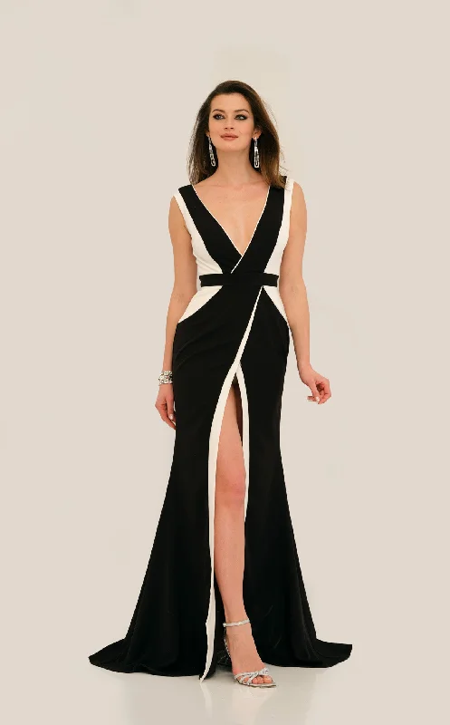 Smart Comfort Wear Dave and Johnny 11297 Dress