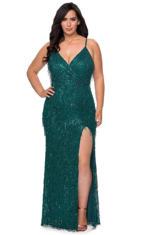 Soft Knitwear La Femme - 29013 Sequined Plunging V-neck Sheath Dress