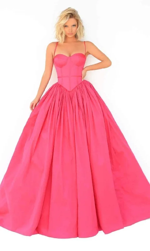 Relaxed Fit Wear Tarik Ediz - 51046 Strapless Sweetheart Ballgown